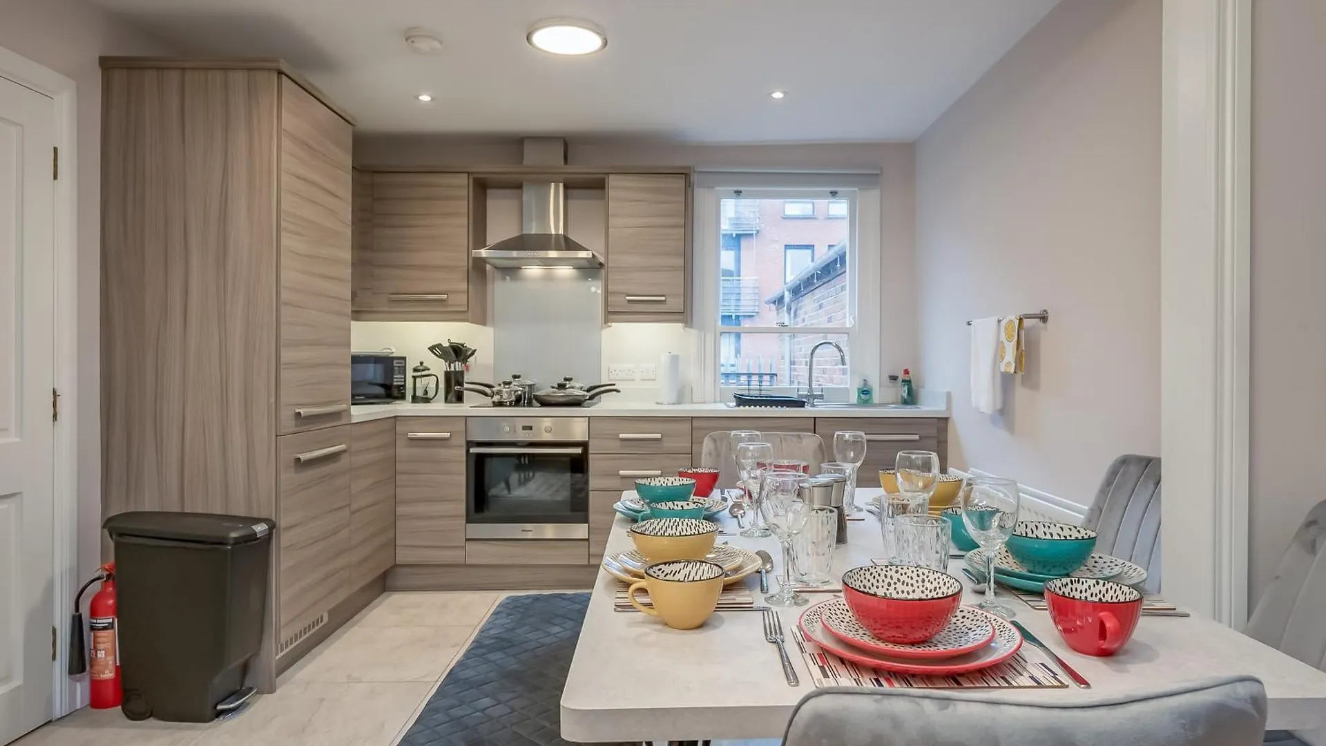 Staybynumbers - Belfast City Centre - 3 Bed, 3 Bathroom & Parking Holiday home