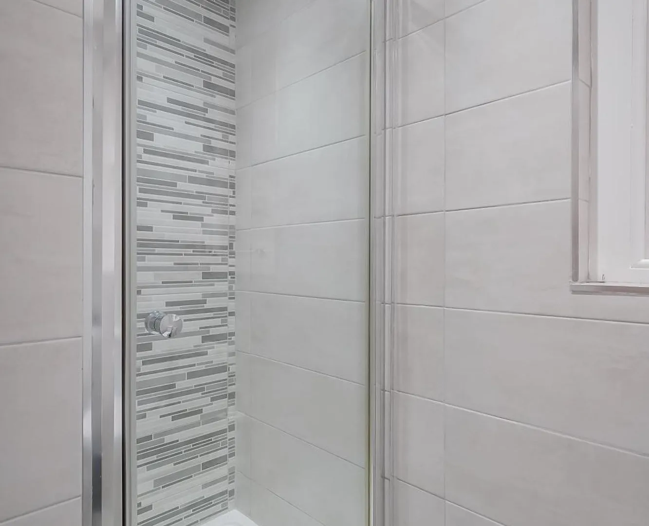 Staybynumbers - Belfast City Centre - 3 Bed, 3 Bathroom & Parking 度假居